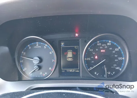 2018 Toyota Rav4 Le z USA, uszkodzony, nr VIN JTMBFREV0JJ743804